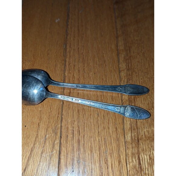 Vintage 1847‎ Rogers Bros IS Silver plate Serving Spoon First Love 1930s - Picture 2 of 7